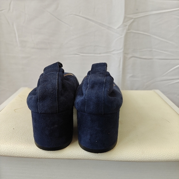 Everlane Women’s 7.5 Day Heel Round Toe Navy Suede Ballet Heels - Picture 4 of 9